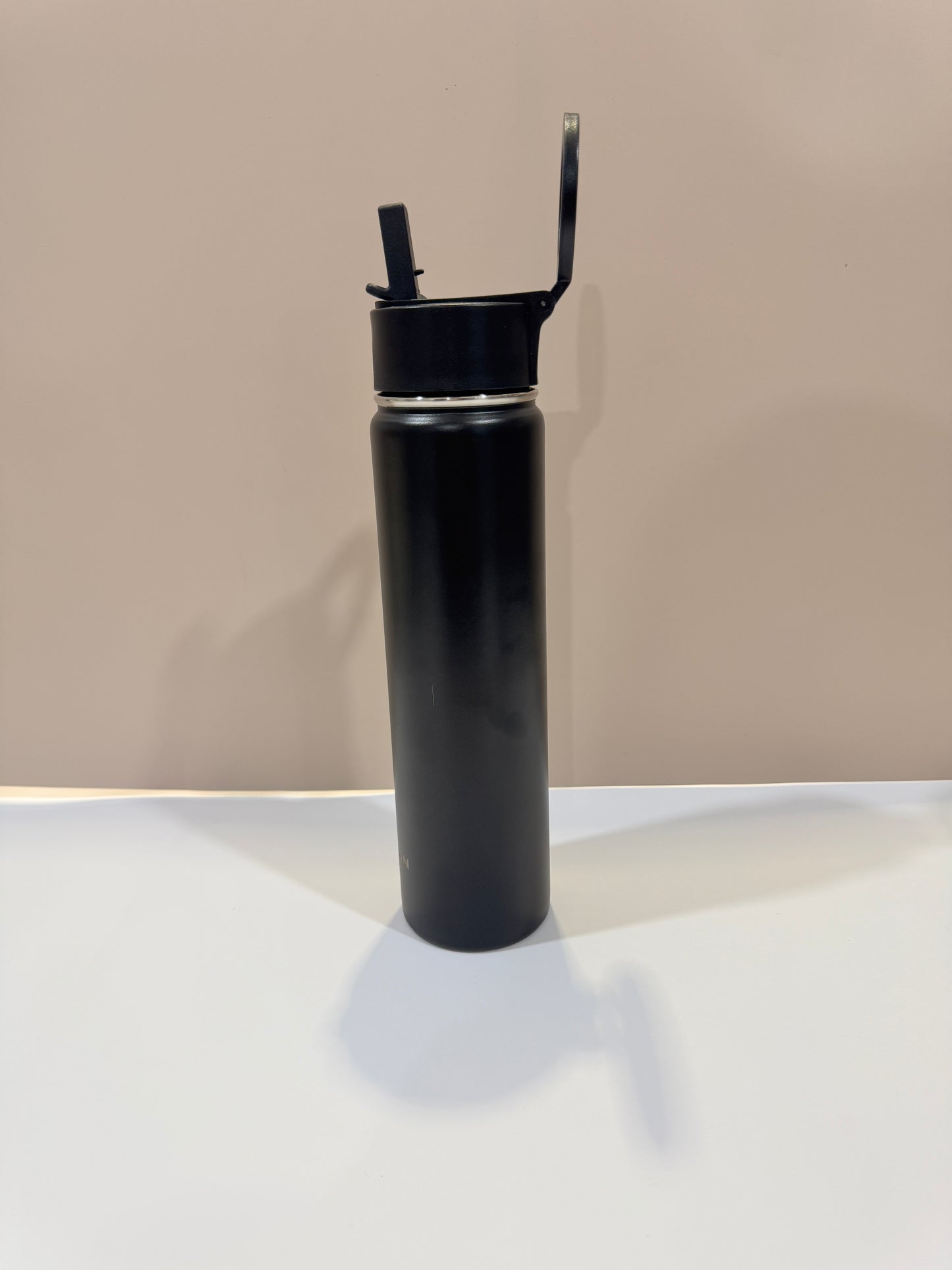 Hydration Buddy 24oz with Unique Magnetic Phone handle - 8 colors